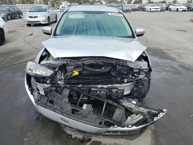Фото 5 с аукциона – 2018 FORD FOCUS SE с VIN 1FADP3F22JL256153