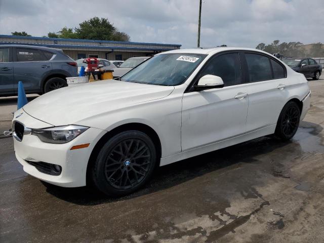 BMW 320 I 2014 con VIN WBA3B1G55ENT00641 - Foto de la subasta