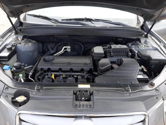 Photo 11 from auction – 2010 HYUNDAI SANTA FE G with VIN 5NMSGDAB2AH372503