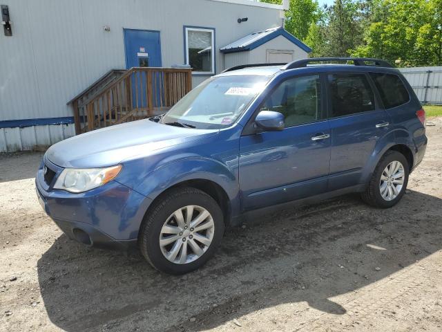 SUBARU FORESTER 2 2013 with VIN JF2SHADC9DH437631 - Photo from auction