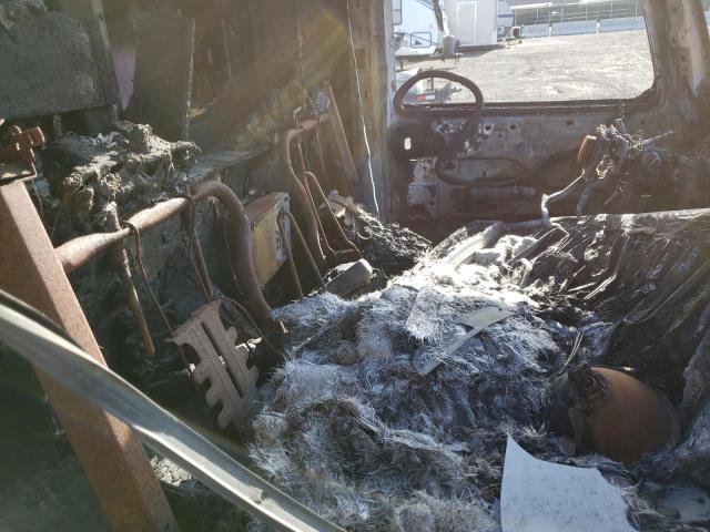 Photo 5 from auction – 2003 HUMMER LIMO with VIN 5GRGN23U43H100570