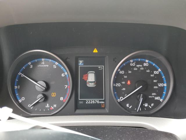 Photo 9 from auction – 2017 TOYOTA RAV4 XLE with VIN 2T3RFREVXHW561702