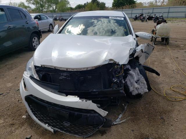 Photo 5 from auction – 2013 HYUNDAI SONATA HYB with VIN KMHEC4A46DA080549