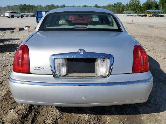 Photo 6 from auction – 2000 LINCOLN TOWN CAR E with VIN 1LNHM81W3YY870584