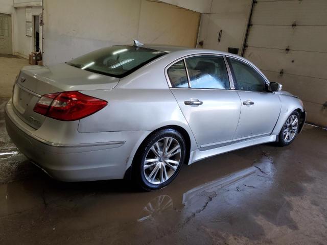 Photo 3 from auction – 2012 HYUNDAI GENESIS 3. with VIN KMHGC4DDXCU192823