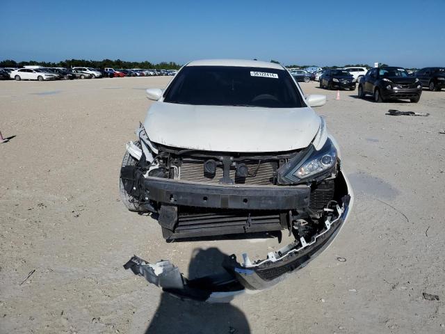 Photo 5 from auction – 2017 NISSAN ALTIMA 2.5 with VIN 1N4AL3AP6HC160327