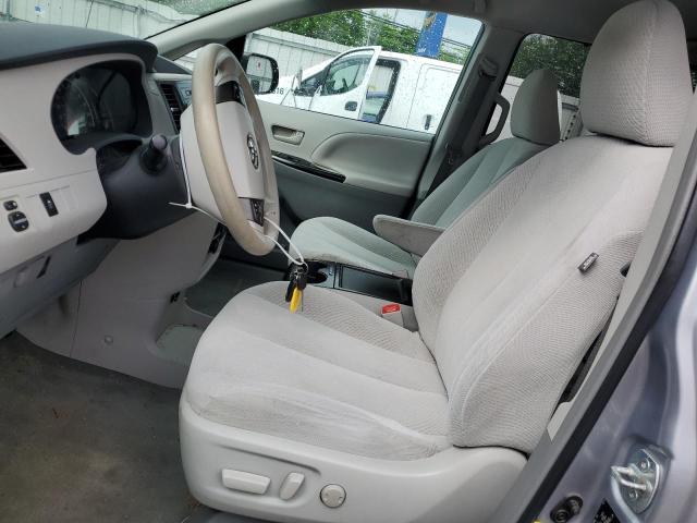 Photo 7 from auction – 2012 TOYOTA SIENNA LE with VIN 5TDKK3DC9CS207965