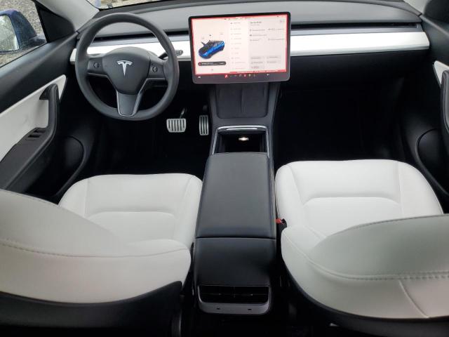 Photo 8 from auction – 2022 TESLA MODEL Y with VIN 7SAYGDEF1NF375958