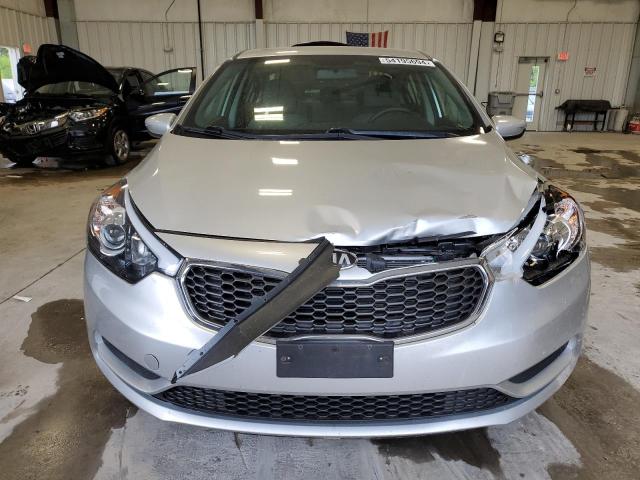 Photo 5 from auction – 2016 KIA FORTE LX with VIN KNAFK4A6XG5539038