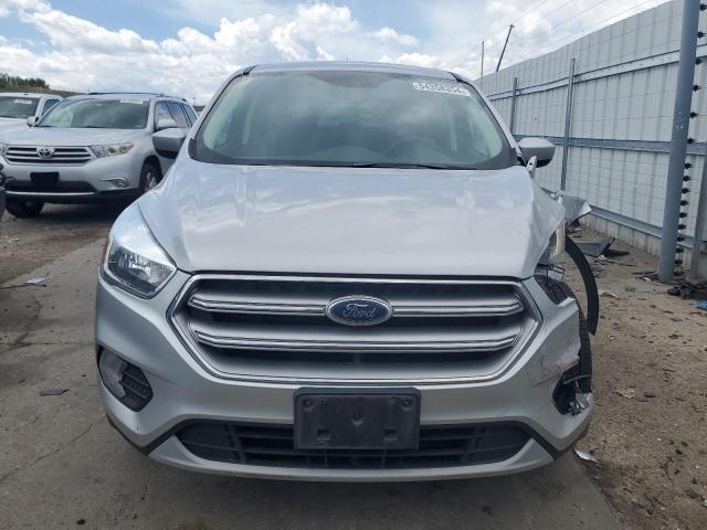 Photo 5 from auction – 2017 FORD ESCAPE SE with VIN 1FMCU9G92HUE54602