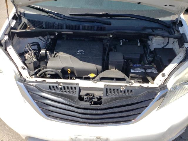 Photo 12 from auction – 2012 TOYOTA SIENNA LE with VIN 5TDKK3DC3CS209629