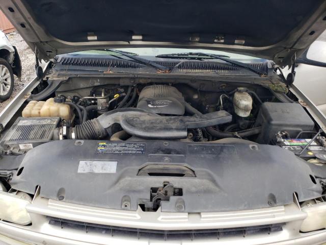Photo 12 from auction – 2004 CHEVROLET SUBURBAN K with VIN 3GNFK16Z34G257002