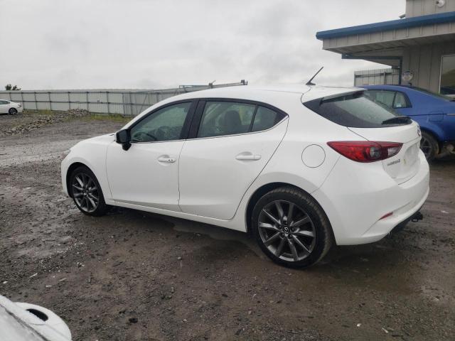 Photo 2 from auction – 2018 MAZDA 3 TOURING with VIN 3MZBN1L39JM214745
