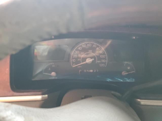 Photo 9 from auction – 2004 LINCOLN TOWN CAR U with VIN 1LNHM83W34Y668044