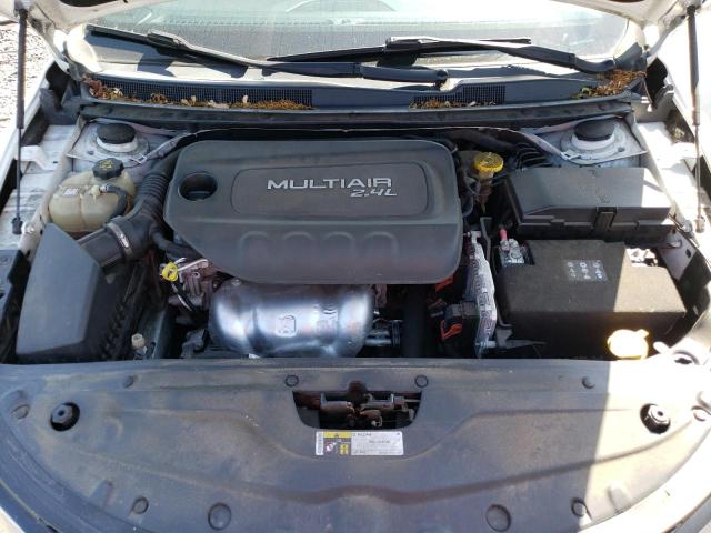 Photo 11 from auction – 2015 CHRYSLER 200 S with VIN 1C3CCCBB3FN708439