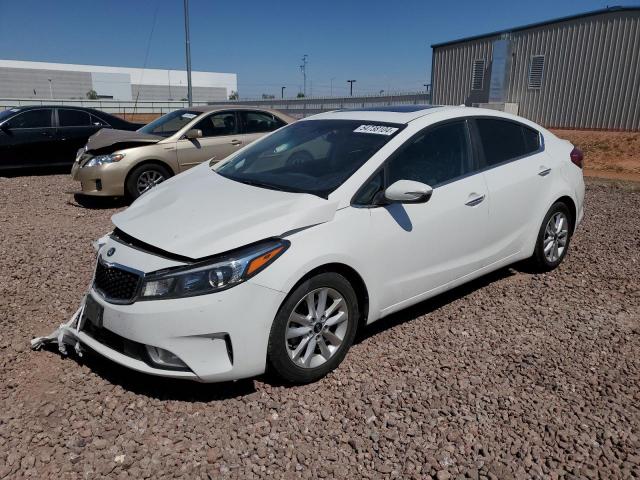 KIA FORTE LX 2017 مع رقم تعريف المركبة 3KPFL4A74HE102991 - صورة من المزاد