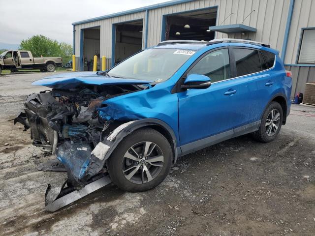 TOYOTA RAV4 XLE 2017 with VIN 2T3RFREV6HW677284 - Photo from auction