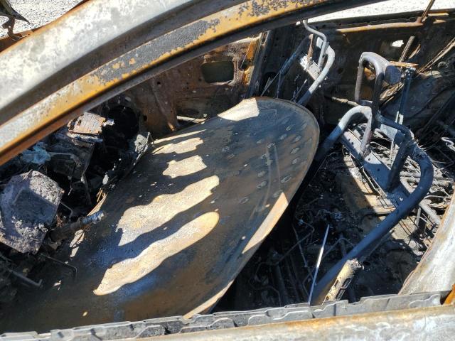 Photo 7 from auction – 2016 TOYOTA RAV4 LIMIT with VIN 2T3DFREV6GW507645