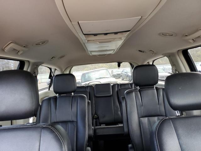 Photo 10 from auction – 2014 CHRYSLER TOWN AND C with VIN 2C4RC1BG6ER435388