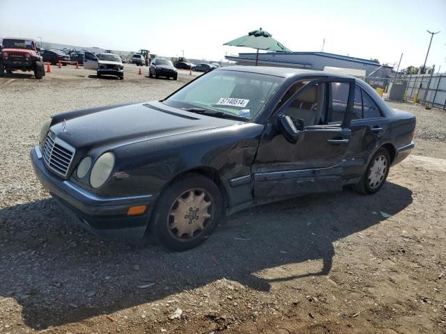 MERCEDES-BENZ E 320 1998 with VIN WDBJF65F1WA655434 - Photo from auction