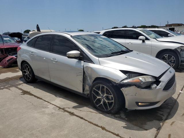 Photo 4 from auction – 2017 FORD FOCUS SEL with VIN 1FADP3H24HL319132