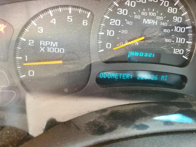 Photo 9 from auction – 2004 CHEVROLET SILVERADO with VIN 2GCEK19T341290697