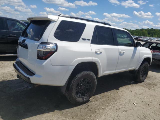 Photo 3 from auction – 2015 TOYOTA 4RUNNER SR with VIN JTEBU5JR3F5210168