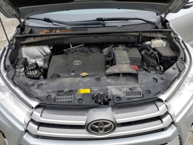 Photo 12 from auction – 2017 TOYOTA HIGHLANDER with VIN 5TDJZRFH5HS398892