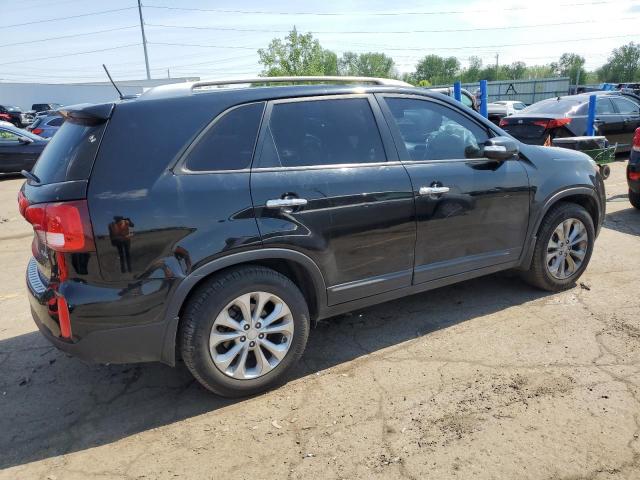 Photo 3 from auction – 2015 KIA SORENTO EX with VIN 5XYKU4A78FG637026