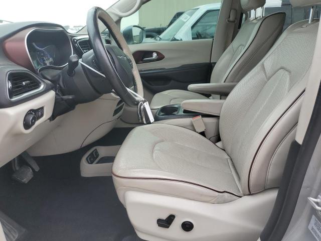 Photo 7 from auction – 2017 CHRYSLER PACIFICA L with VIN 2C4RC1GG2HR643152