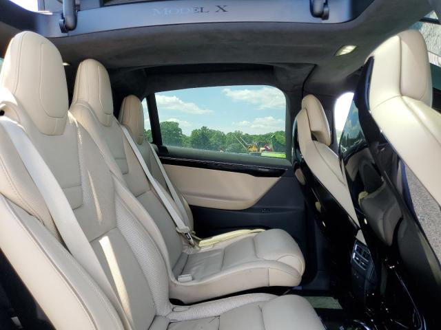 Photo 10 from auction – 2016 TESLA MODEL X with VIN 5YJXCAE46GF003035