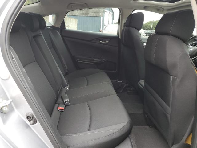 Photo 10 from auction – 2018 HONDA CIVIC EX with VIN 19XFC2F76JE203744