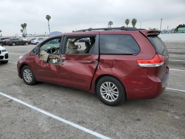 Photo 2 from auction – 2014 TOYOTA SIENNA XLE with VIN 5TDYK3DC3ES455013