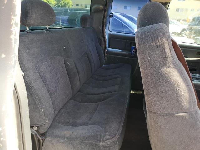 Photo 10 from auction – 2004 GMC SIERRA C25 with VIN 1GTHC29U64E316569