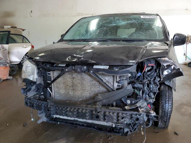 Photo 5 from auction – 2013 CHRYSLER TOWN & COU with VIN 2C4RC1BG0DR723101