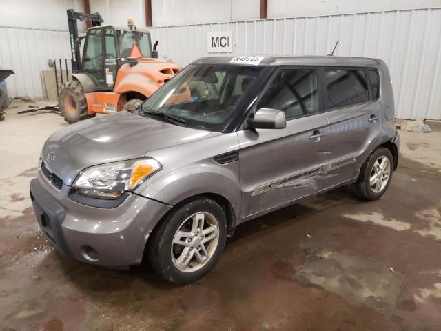 KIA SOUL + 2011 with VIN KNDJT2A21B7315312 - Photo from auction