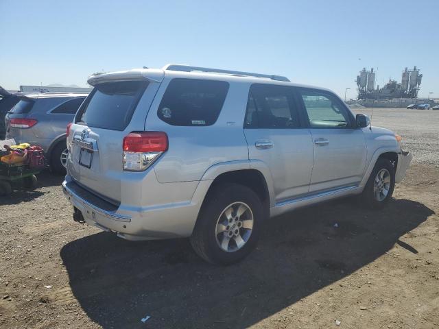 Photo 3 from auction – 2010 TOYOTA 4RUNNER SR with VIN JTEZU5JR0A5003499