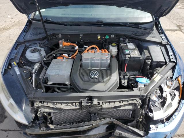 Photo 11 from auction – 2016 VOLKSWAGEN E-GOLF SE with VIN WVWKP7AU3GW911798