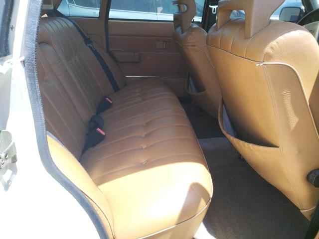 Photo 10 from auction – 1992 VOLVO 240 BASE with VIN YV1AS8209N1465351