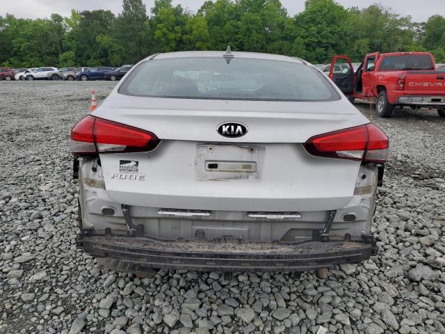 Photo 6 from auction – 2017 KIA FORTE LX with VIN 3KPFK4A77HE069732