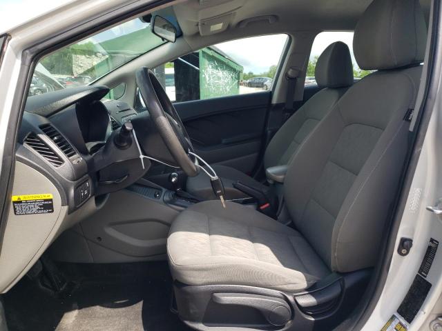Photo 7 from auction – 2016 KIA FORTE LX with VIN KNAFK4A6XG5486549