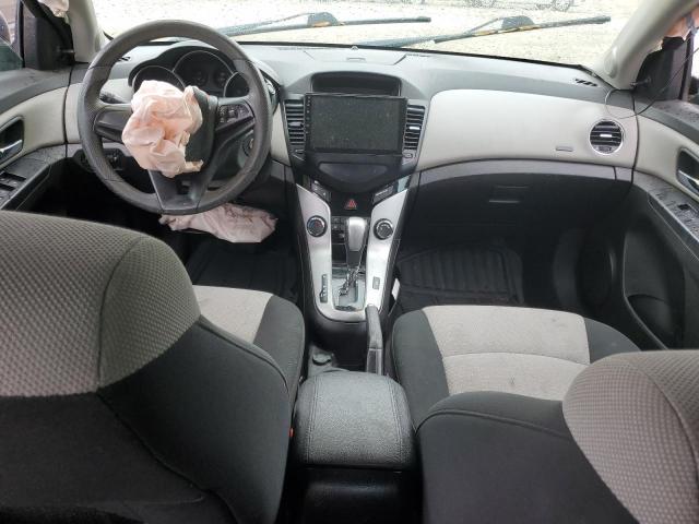 Photo 8 from auction – 2011 CHEVROLET CRUZE LS with VIN 1G1PC5SH6B7258256