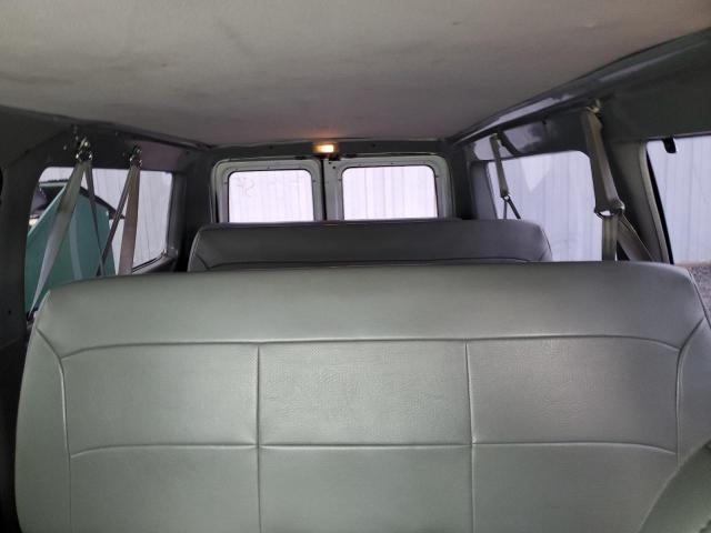 Photo 10 from auction – 2004 FORD ECONOLINE with VIN 1FTNE24W74HB55671