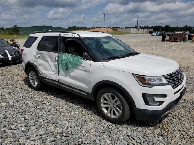 Photo 4 from auction – 2017 FORD EXPLORER X with VIN 1FM5K7D89HGD48502