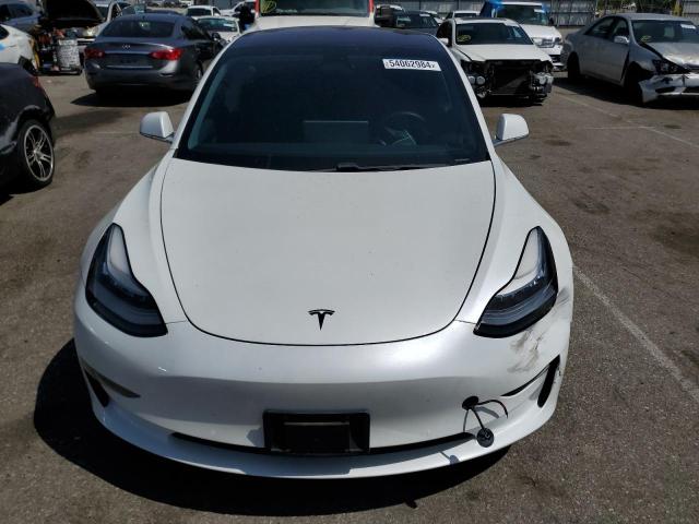 Photo 5 from auction – 2018 TESLA MODEL 3 with VIN 5YJ3E1EA1JF162714