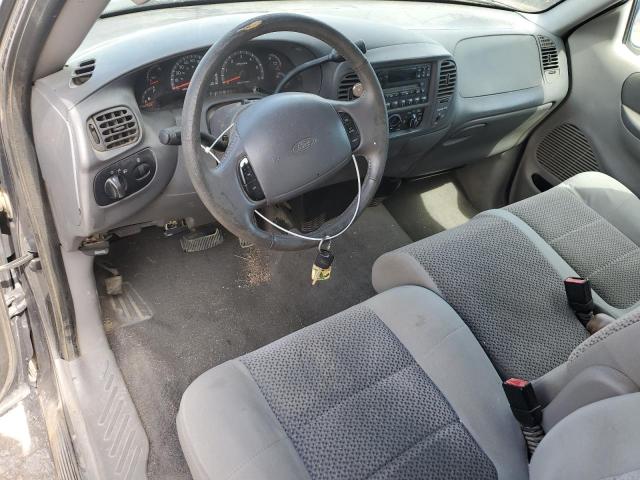 Photo 8 from auction – 2002 FORD F150 with VIN 2FTRX17L72CA74746