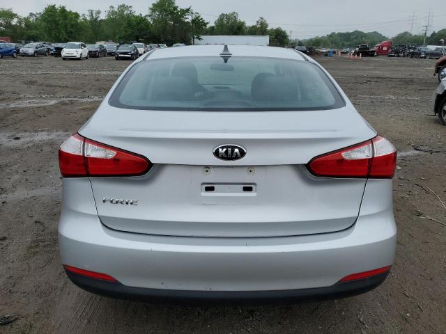 Photo 6 from auction – 2015 KIA FORTE LX with VIN KNAFX4A61F5396853