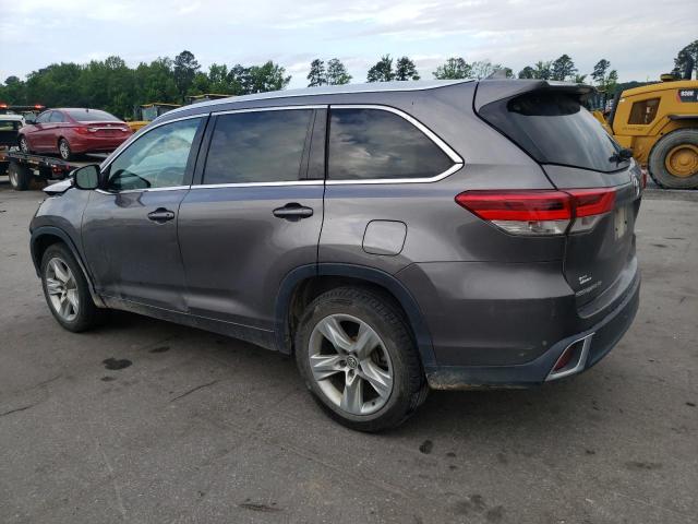 Photo 2 from auction – 2017 TOYOTA HIGHLANDER with VIN 5TDYZRFHXHS228512