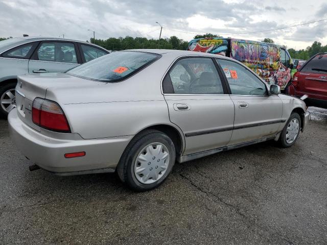 Photo 3 from auction – 1996 HONDA ACCORD LX with VIN 1HGCD5633TA213959