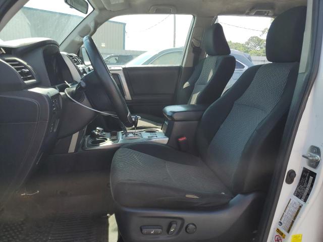 Photo 7 from auction – 2017 TOYOTA 4RUNNER SR with VIN JTEBU5JRXH5445590